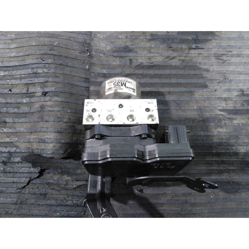 Recambio de abs para hyundai ix35 style 2wd referencia OEM IAM 586202Y350 5WY7F46D P3-A8-25-2