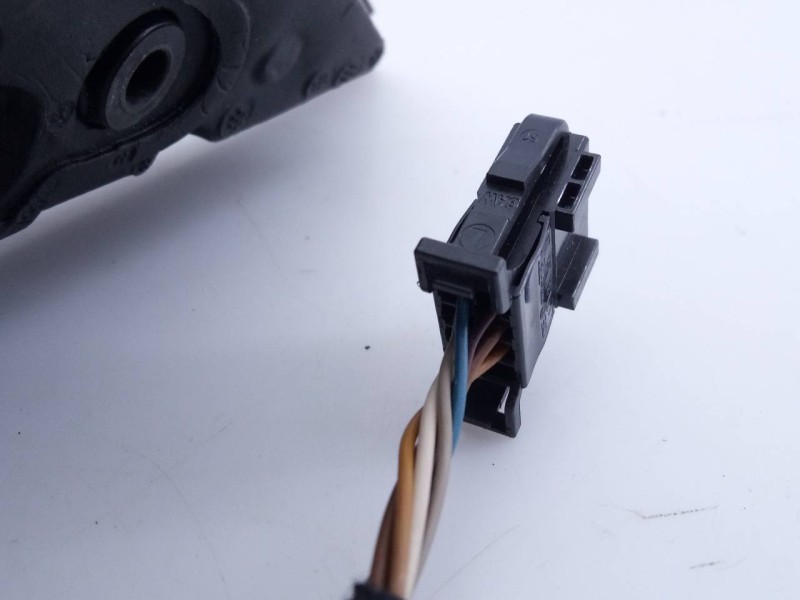 Recambio de retrovisor derecho electrico para skoda fabia active referencia OEM IAM   E1-A5-47-2