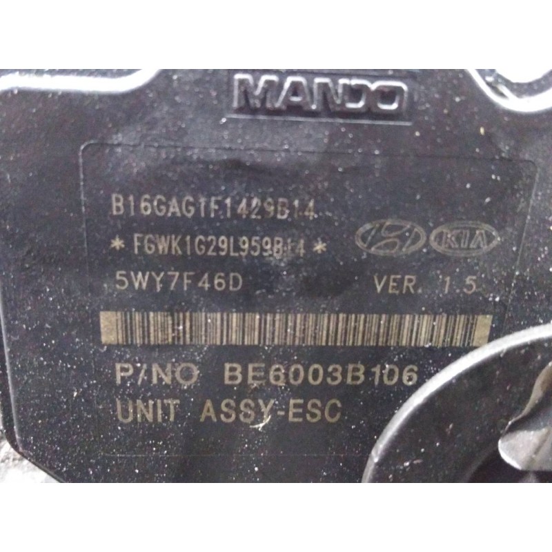 Recambio de abs para hyundai ix35 style 2wd referencia OEM IAM 586202Y350 5WY7F46D P3-A8-25-2