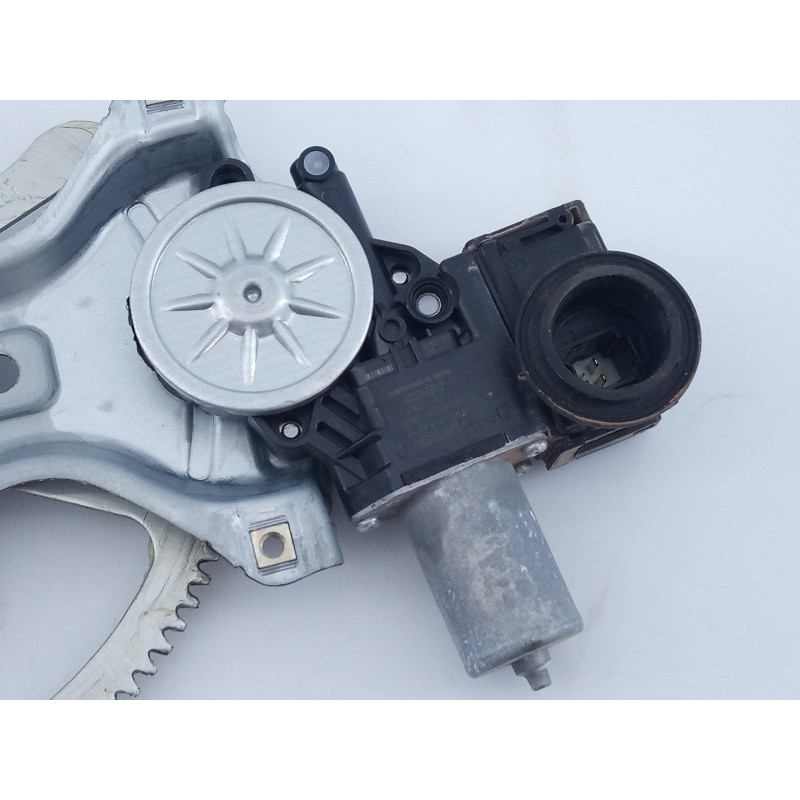 Recambio de elevalunas delantero derecho para toyota c-hr hybrid advance referencia OEM IAM 69810F4010 85710F4010 