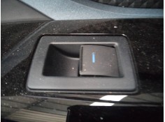 MANDO ELEVALUNAS TRASERO DERECHO 