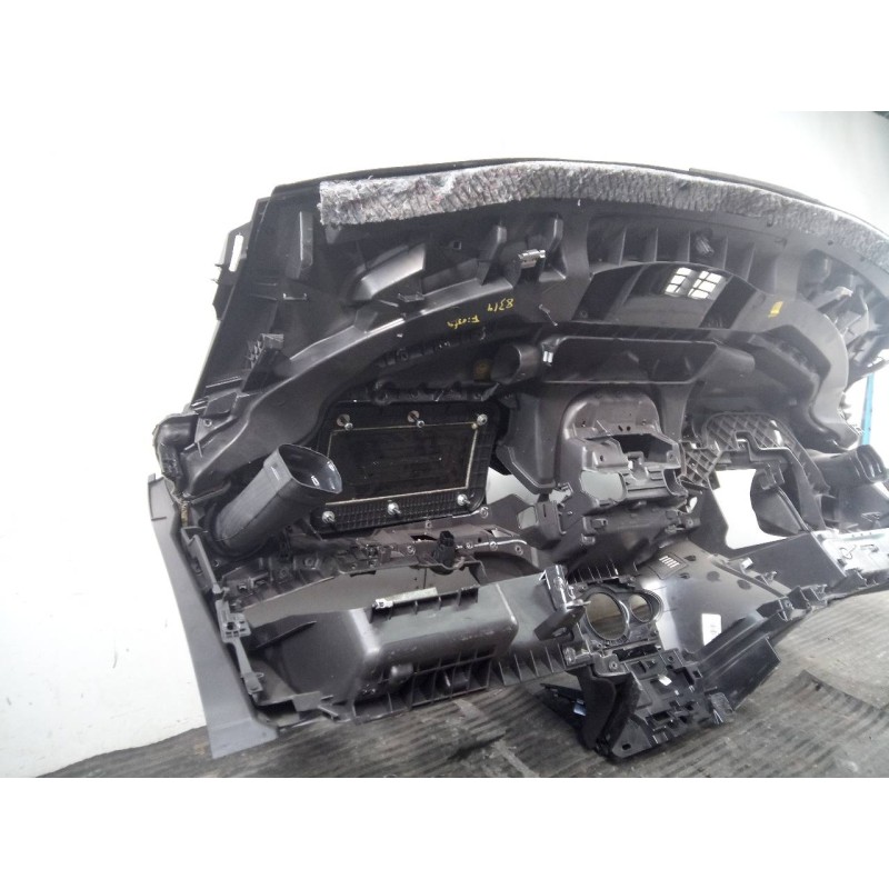 Recambio de salpicadero para ford fiesta (ccn) titanium referencia OEM IAM   P2-B4-30