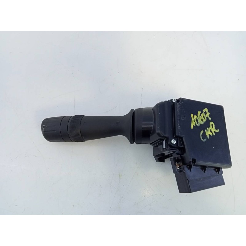 Recambio de mando limpia para toyota c-hr hybrid advance referencia OEM IAM F402017J422  E3-B2-9-4