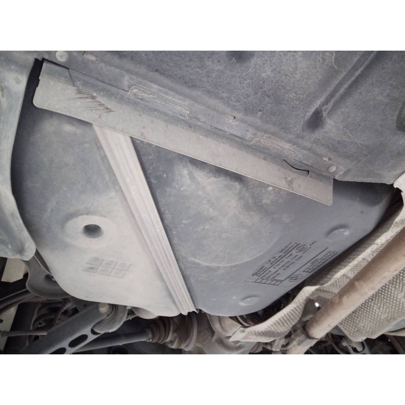 Recambio de deposito combustible para bmw x1 (e84) sdrive 18d referencia OEM IAM 6765703  