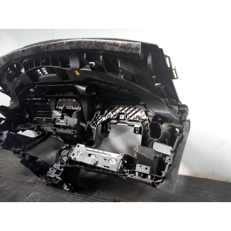 Recambio de salpicadero para ford fiesta (ccn) titanium referencia OEM IAM   P2-B4-30