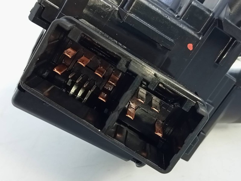 Recambio de mando limpia para toyota c-hr hybrid advance referencia OEM IAM F402017J422  E3-B2-9-4