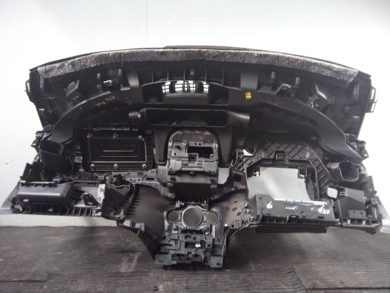 Recambio de salpicadero para ford fiesta (ccn) titanium referencia OEM IAM   P2-B4-30