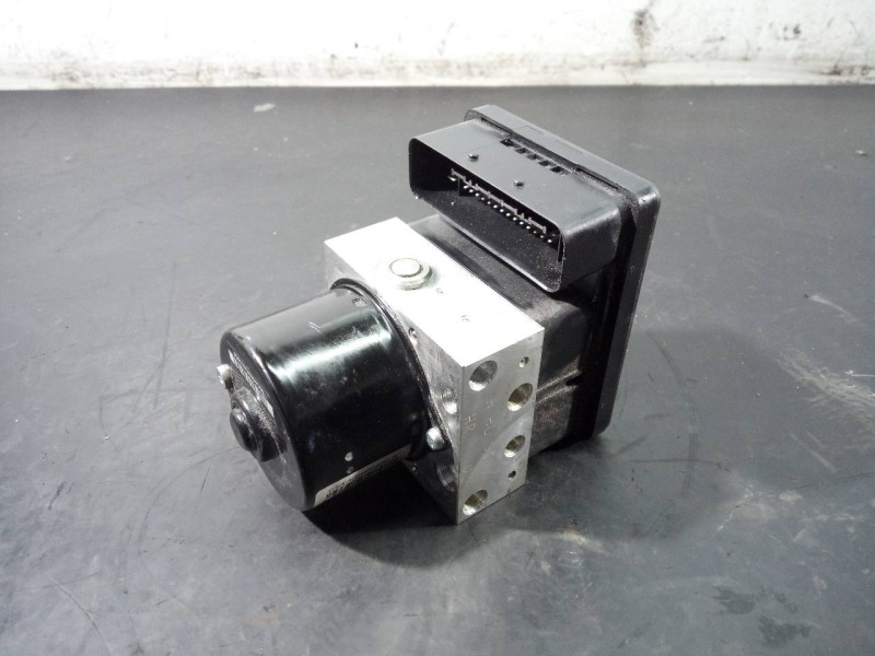 Recambio de abs para bmw serie 3 berlina (e90) 318d referencia OEM IAM 3451677816301  P3-A8-15-5
