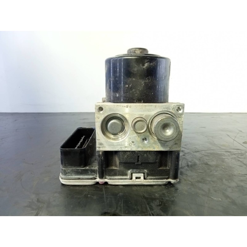 Recambio de abs para porsche cayenne (typ 92aa) diesel platinum edition referencia OEM IAM 7P0614517P 7P09C7379P P3-B8-29-2