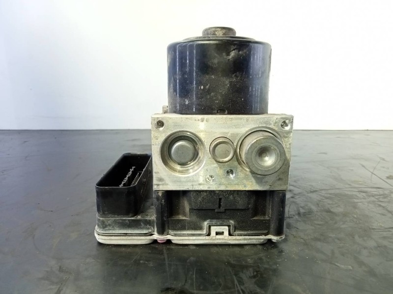 Recambio de abs para porsche cayenne (typ 92aa) diesel platinum edition referencia OEM IAM 7P0614517P 7P09C7379P P3-B8-29-2