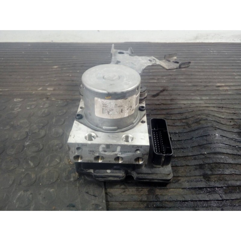 Recambio de abs para kia cee´d drive referencia OEM IAM 6158945200 A258920J00 P3-A8-3-2