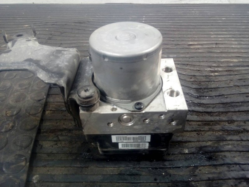 Recambio de abs para kia cee´d drive referencia OEM IAM 6158945200 A258920J00 P3-A8-3-2