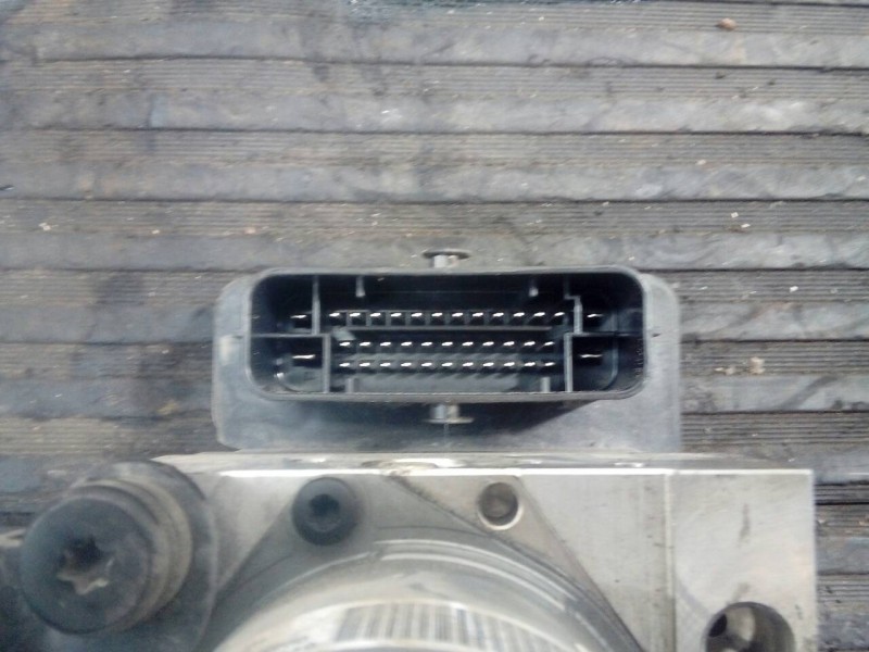 Recambio de abs para kia cee´d drive referencia OEM IAM 6158945200 A258920J00 P3-A8-3-2