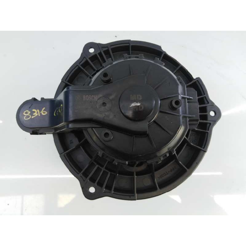 Recambio de ventilador calefaccion para kia cee´d drive referencia OEM IAM F00S3B2474  E3-A3-30-4