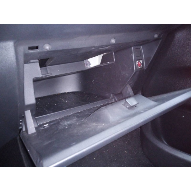 Recambio de guantera para citroën c-elysée exclusive referencia OEM IAM   