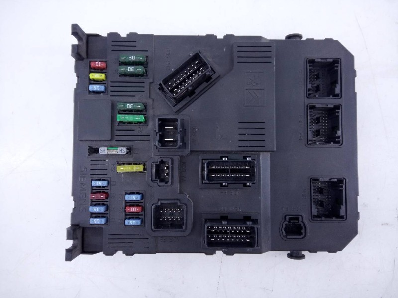 Recambio de caja reles / fusibles para peugeot 407 st confort referencia OEM IAM 9655708480  E3-B2-35-1