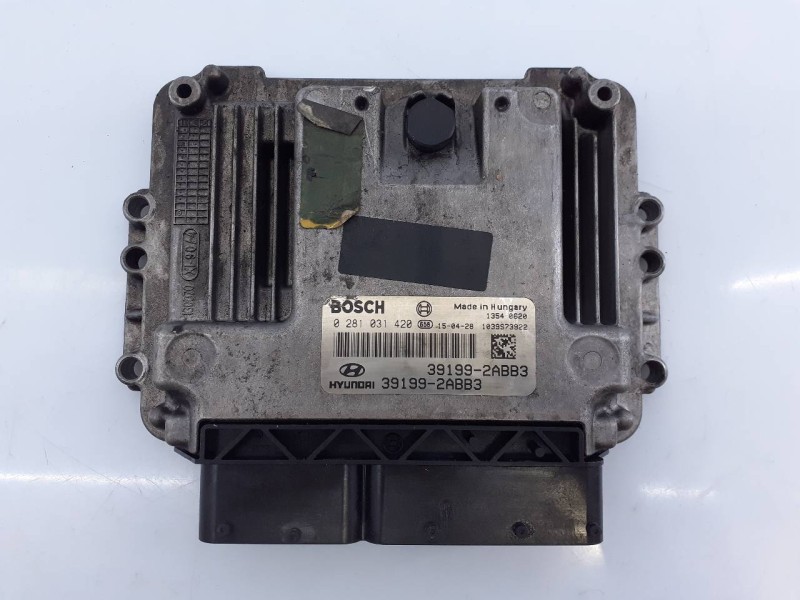 Recambio de centralita motor uce para hyundai ix35 style 2wd referencia OEM IAM 391992ABB3 0281031420 E3-A3-3-3