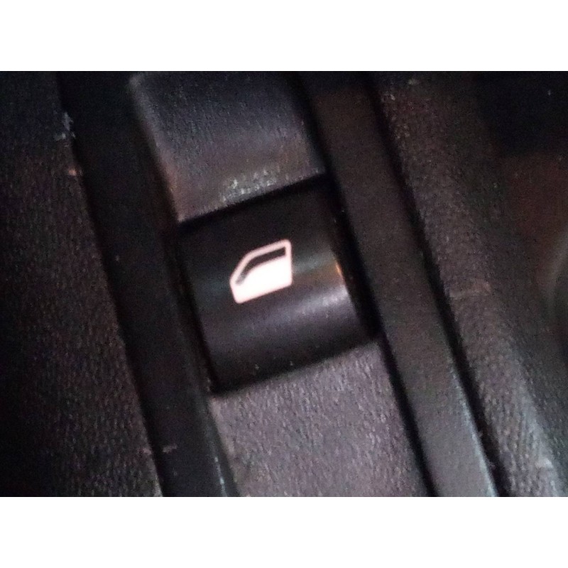 Recambio de mando elevalunas delantero izquierdo para citroën c-elysée exclusive referencia OEM IAM   