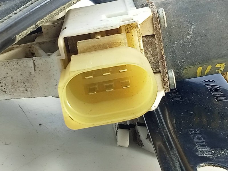 Recambio de elevalunas delantero izquierdo para bmw serie 3 berlina (e90) 318d referencia OEM IAM 6927027  E1-A3-50-1