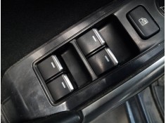 MANDO ELEVALUNAS DELANTERO IZQUIERDO 