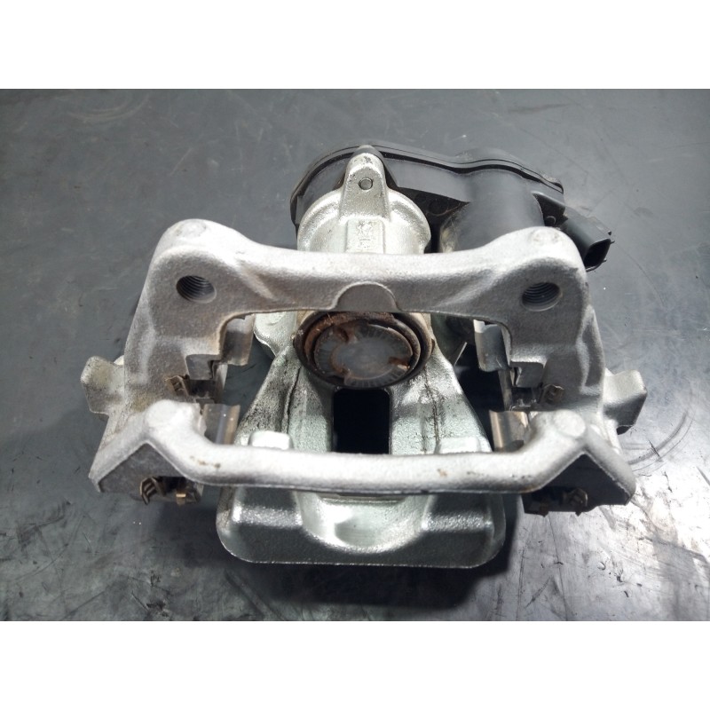 Recambio de pinza freno trasera izquierda para toyota c-hr hybrid advance referencia OEM IAM P43HHD 46310F4011 P1-A4-23
