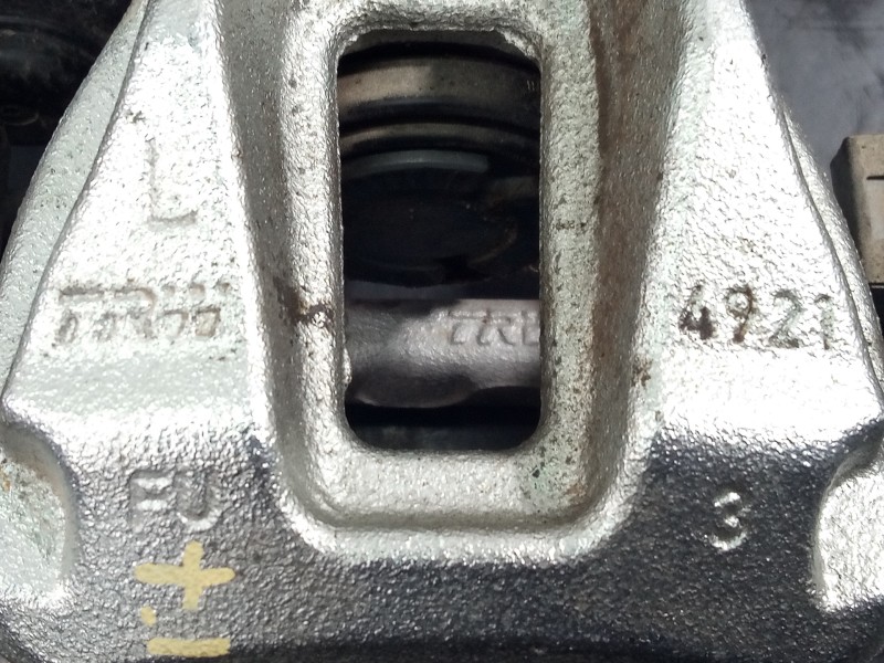 Recambio de pinza freno trasera izquierda para toyota c-hr hybrid advance referencia OEM IAM P43HHD 46310F4011 P1-A4-23