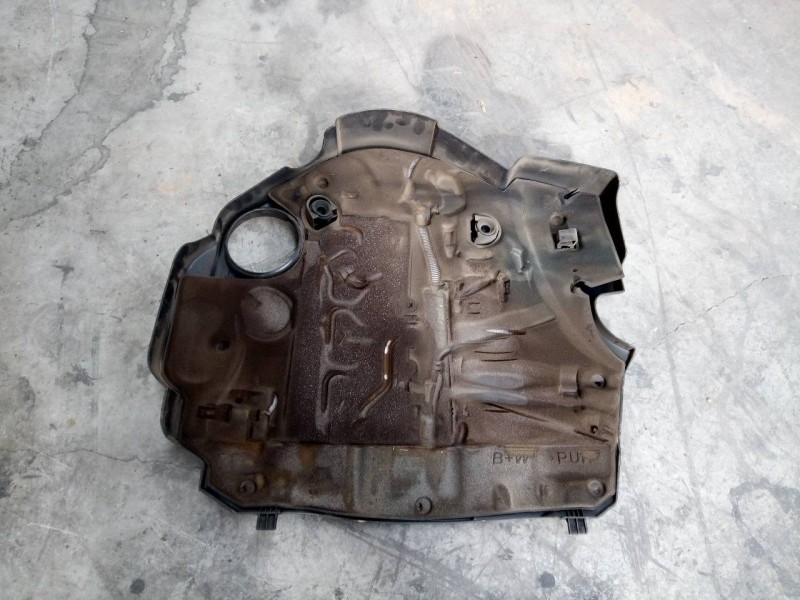 Recambio de tapa motor para bmw x1 (e84) sdrive 18d referencia OEM IAM   