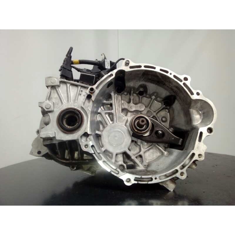 Recambio de caja cambios para kia cee´d 1.6 crdi cat referencia OEM IAM S61767 19677 M1-B4-122