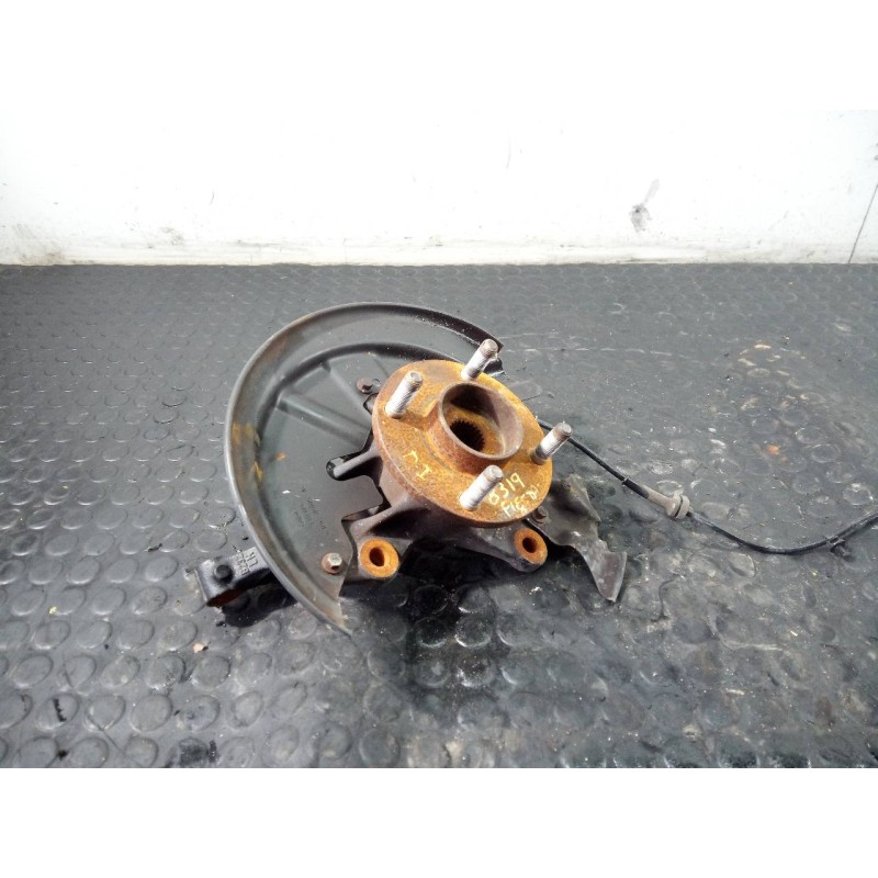 Recambio de mangueta delantera izquierda para ford fiesta (ccn) titanium referencia OEM IAM   P1-B5-27