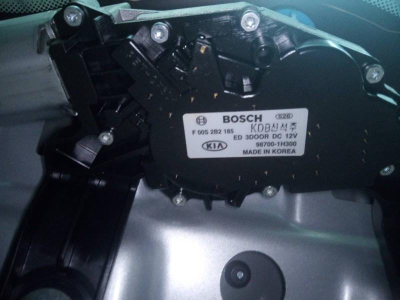 Recambio de motor limpia trasero para hyundai ix35 style 2wd referencia OEM IAM 987001H300  E2-B5-34-2