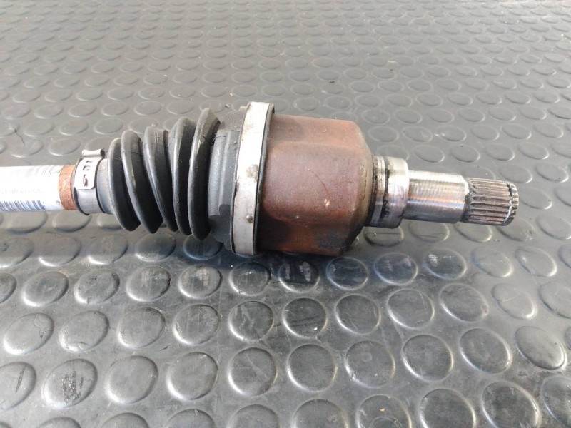 Recambio de transmision delantera izquierda para ford fiesta (ccn) titanium referencia OEM IAM 8V513B437CC  P1-A6-43