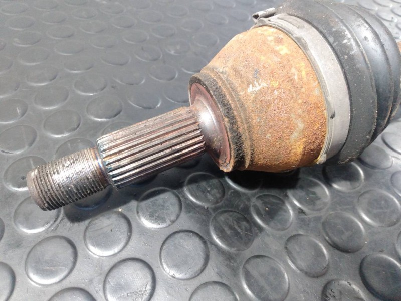 Recambio de transmision delantera izquierda para ford fiesta (ccn) titanium referencia OEM IAM 8V513B437CC  P1-A6-43