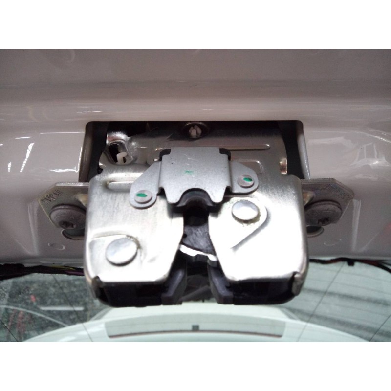 Recambio de cerradura maletero / porton para mercedes-benz clase a (w176) a 180 cdi blueefficiency (176.012) referencia OEM IAM 