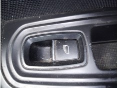 MANDO ELEVALUNAS DELANTERO DERECHO 