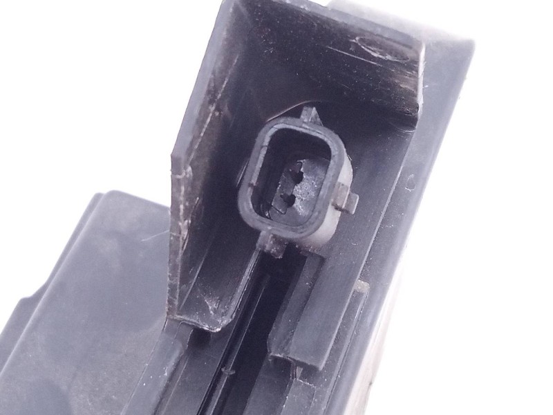 Recambio de cerradura puerta delantera derecha para dacia logan ii comfort referencia OEM IAM   E1-A1-40-2