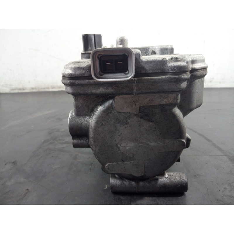 Recambio de compresor aire acondicionado para toyota prius (nhw30) plug-in hybrid advance referencia OEM IAM 0422001031  P3-A1-4
