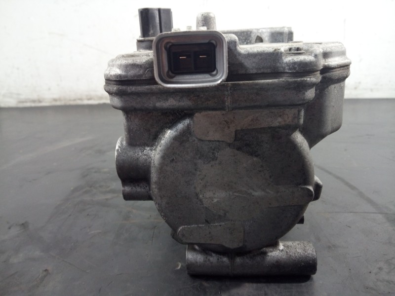 Recambio de compresor aire acondicionado para toyota prius (nhw30) plug-in hybrid advance referencia OEM IAM 0422001031  P3-A1-4