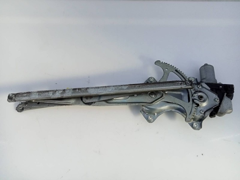 Recambio de elevalunas trasero derecho para toyota prius (nhw30) plug-in hybrid advance referencia OEM IAM   E2-B4-53-1