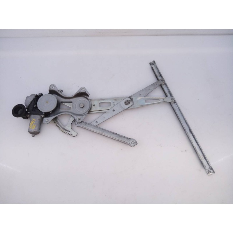 Recambio de elevalunas trasero izquierdo para toyota prius (nhw30) plug-in hybrid advance referencia OEM IAM 8572047130  E2-B4-4