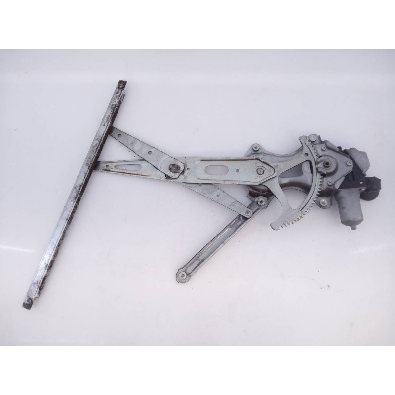 Recambio de elevalunas trasero izquierdo para toyota prius (nhw30) plug-in hybrid advance referencia OEM IAM 8572047130  E2-B4-4