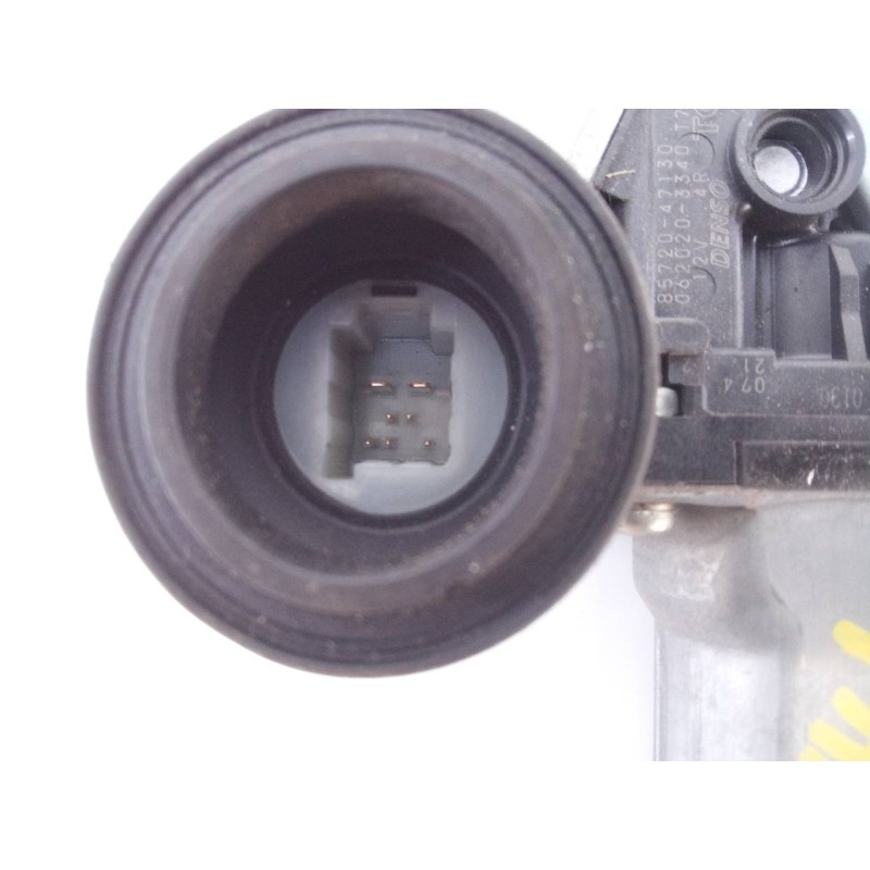 Recambio de elevalunas trasero izquierdo para toyota prius (nhw30) plug-in hybrid advance referencia OEM IAM 8572047130  E2-B4-4