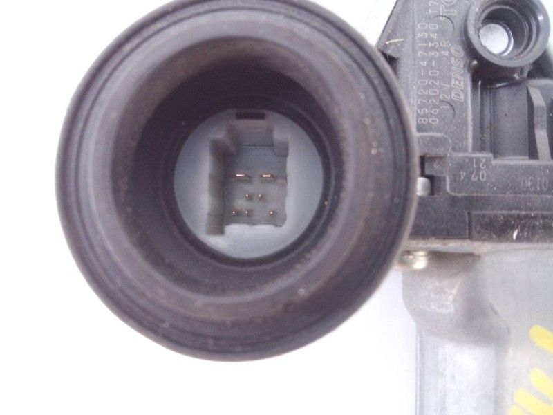 Recambio de elevalunas trasero izquierdo para toyota prius (nhw30) plug-in hybrid advance referencia OEM IAM 8572047130  E2-B4-4