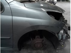 ALETA DELANTERA DERECHA 