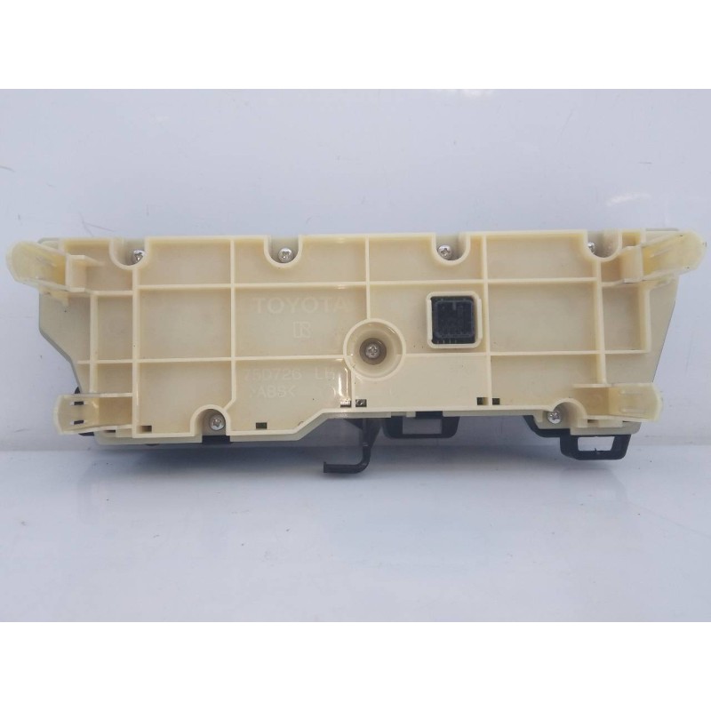 Recambio de mando climatizador para toyota prius (nhw30) plug-in hybrid advance referencia OEM IAM 75D726 5590047120 E3-B2-13-2