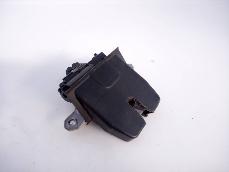 Recambio de cerradura maletero / porton para land rover evoque pure referencia OEM IAM 214713  E1-B4-51-2