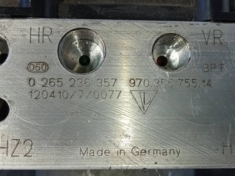 Recambio de abs para porsche panamera 4 s referencia OEM IAM 97035575514 0265236357 P3-B8-29-3