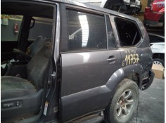 Recambio de puerta trasera izquierda para toyota land cruiser (j12) 4.0 v6 vx referencia OEM IAM    2