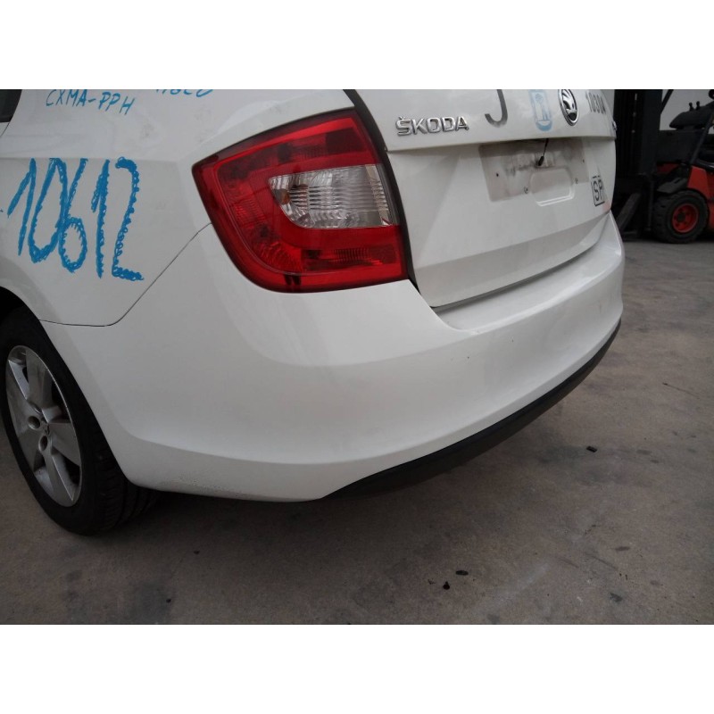 Recambio de paragolpes trasero para skoda rapid active referencia OEM IAM   
