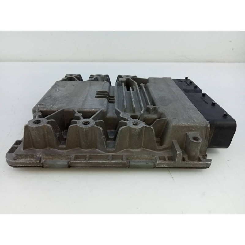 Recambio de centralita motor uce para porsche panamera 4 s referencia OEM IAM 97061860103 6576665313 E3-B6-50-2