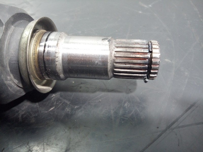 Recambio de transmision delantera derecha para toyota prius (nhw30) plug-in hybrid advance referencia OEM IAM 055719SPGI3 140409